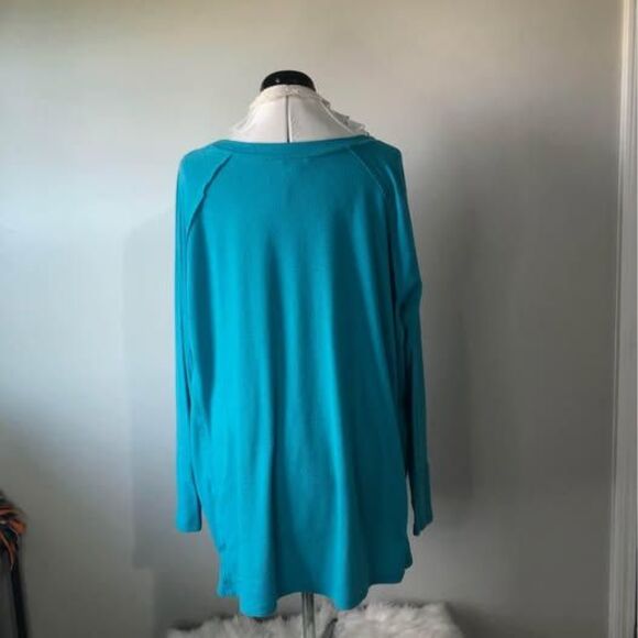 2X Blouse comfy Wild Fox Long Sleeve Blue Blouse 27” pit to pit C7231 - Picture 2 of 6